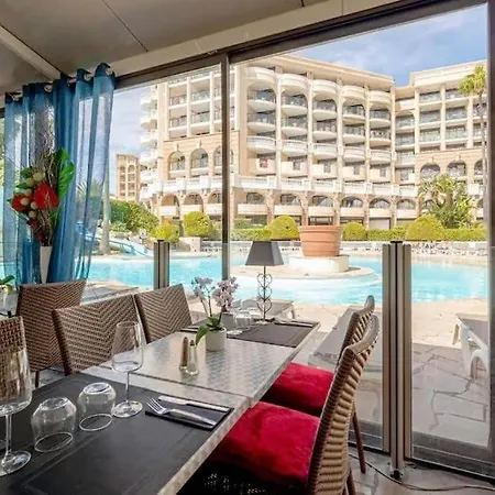 Piscine Et Bord De Apartament Cannes